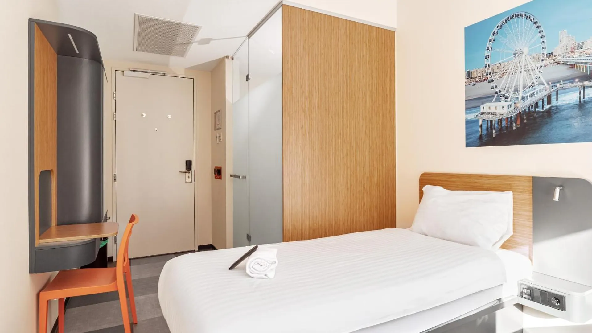** Hotell Easyhotel The Hague Scheveningen Beach Nederländerna